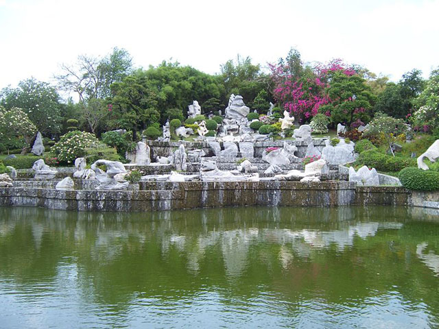 million_years_stone_park